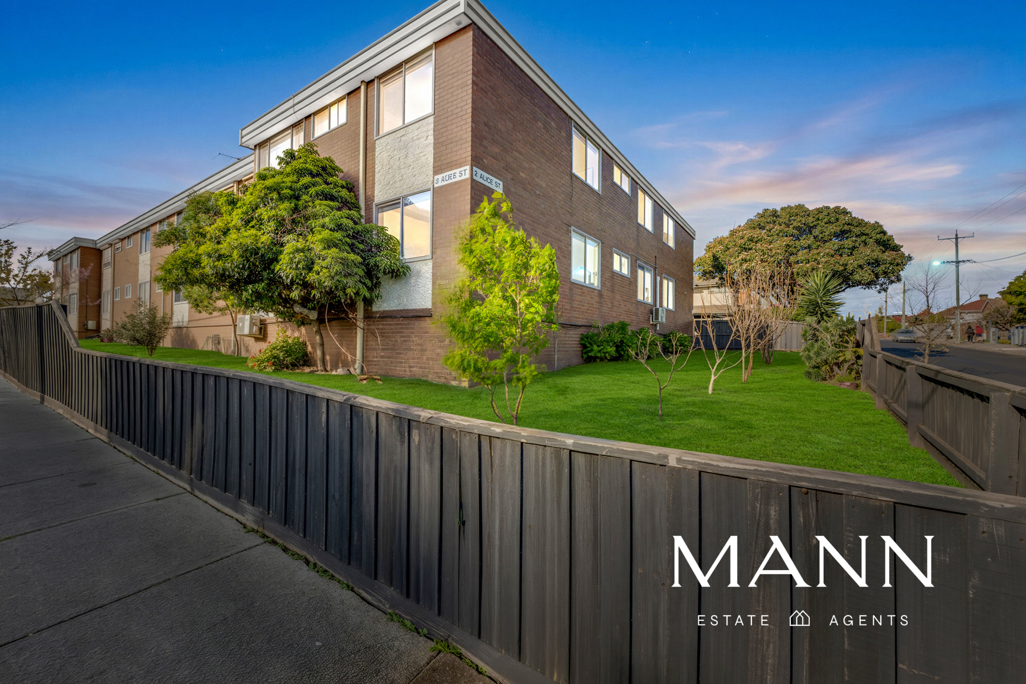 17/2-6 Alice Street, Coburg - Image 1